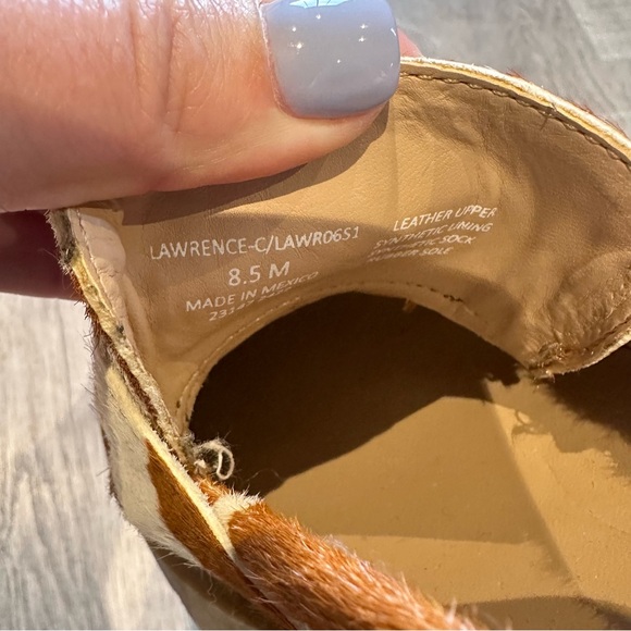 Steve Madden Lawrence Cow Print Lug Sole Loafers - Picture 6 of 6